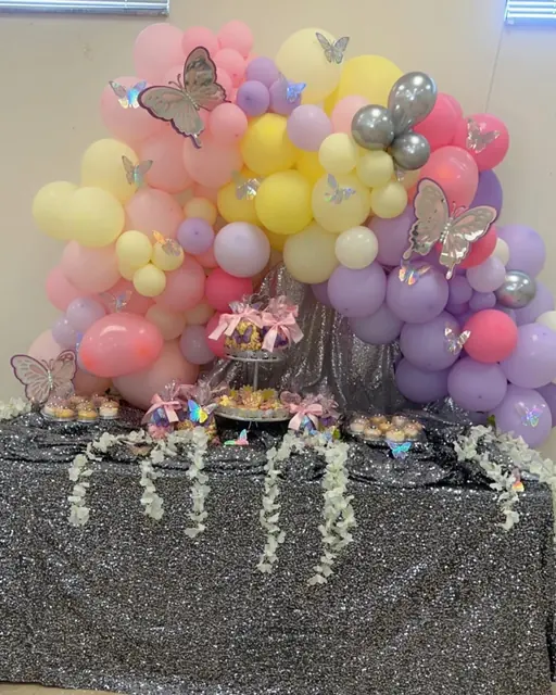 Pastel butterfly GlamWorX balloon installation